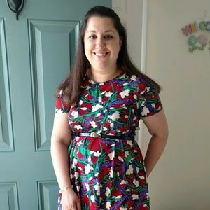 Meet your Posher, Laura